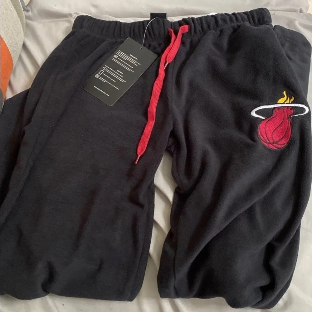 Nwt Miami heat lounge pants